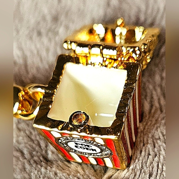 Juicy Couture Gold Red Striped Popcorn Charm Locket Opens Pop Corn Movies Snack - Picture 12 of 16